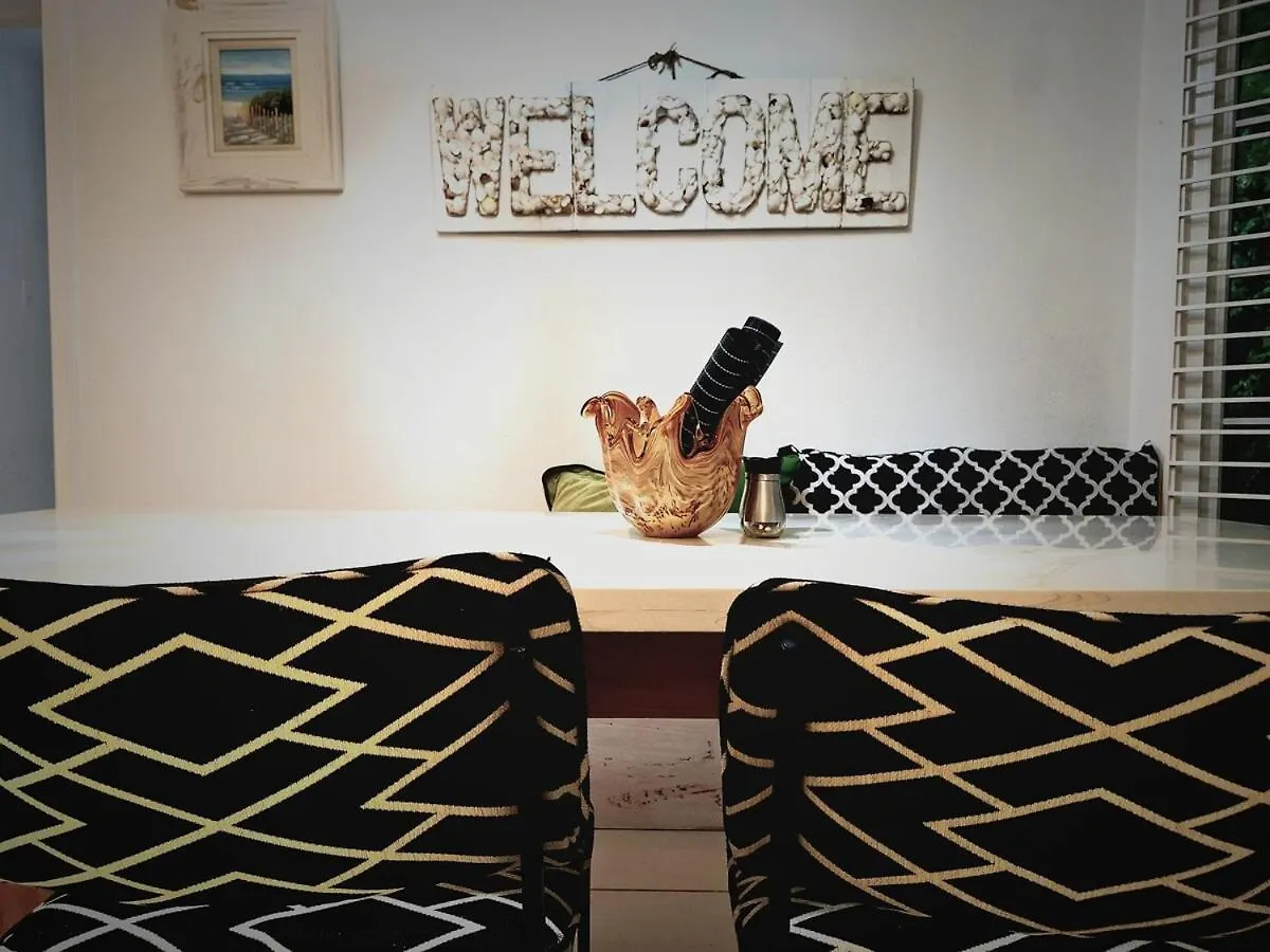 Oceanview! Walk To Town And Beach-Payment Required To Reserve 奥乔里奥斯 公寓