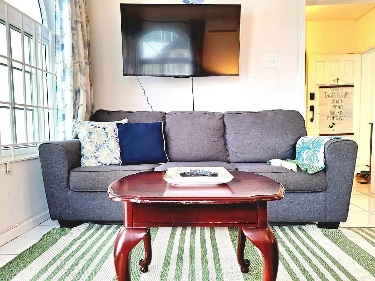 Oceanview! Walk To Town And Beach-Payment Required To Reserve Ocho Rios 0*,  Jamaica