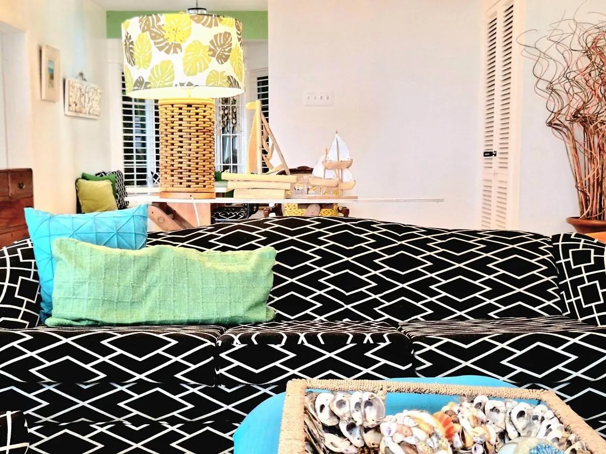 Apartman Oceanview! Walk To Town And Beach-Payment Required To Reserve Ocho Rios Jamaica